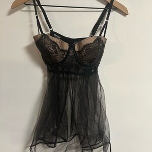 Victoria Secret Sheer Lace Babydoll Chemise - Black & Nude
